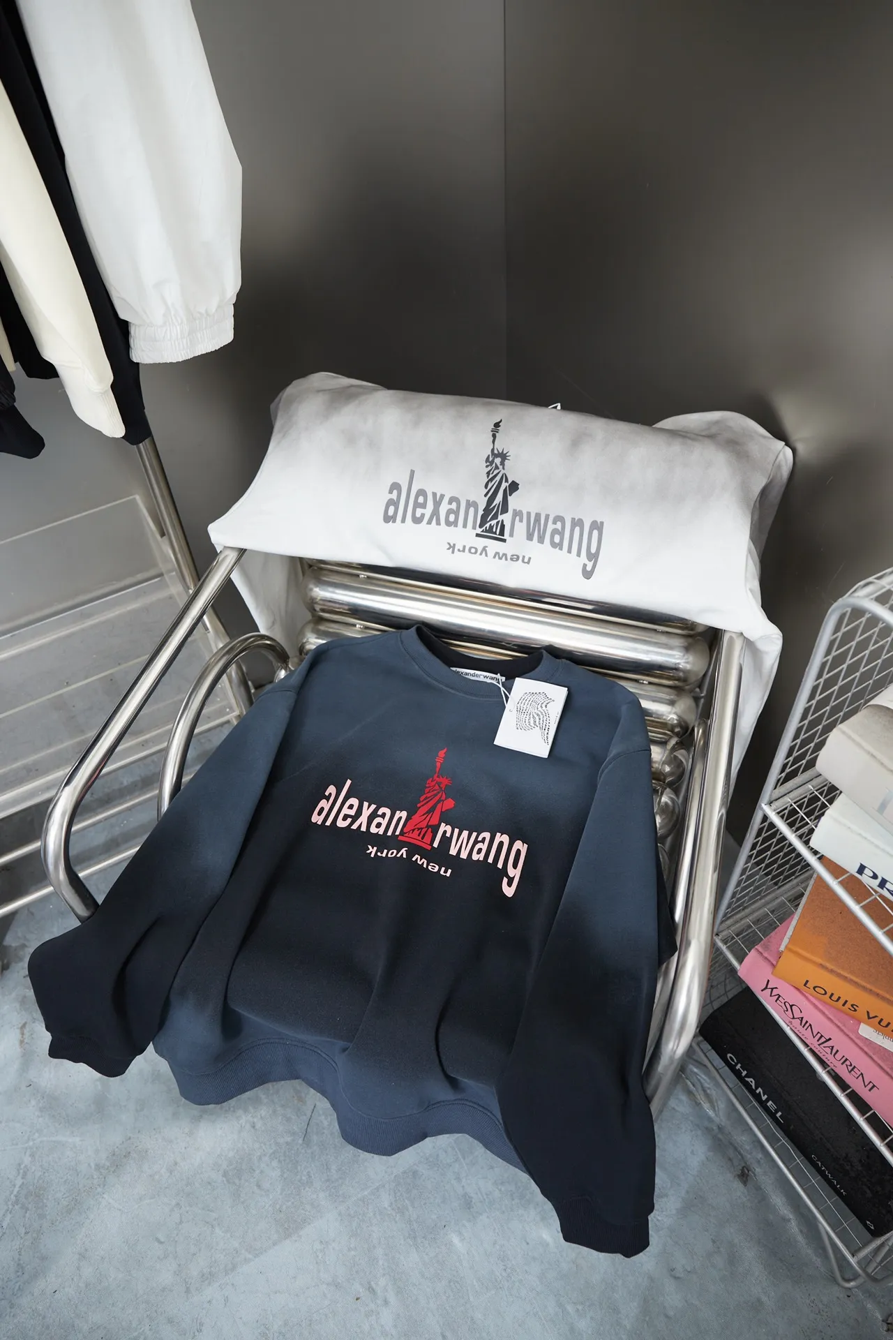 Alexanderawng 24SS New Arrival ：Black/White Size：S M L XL